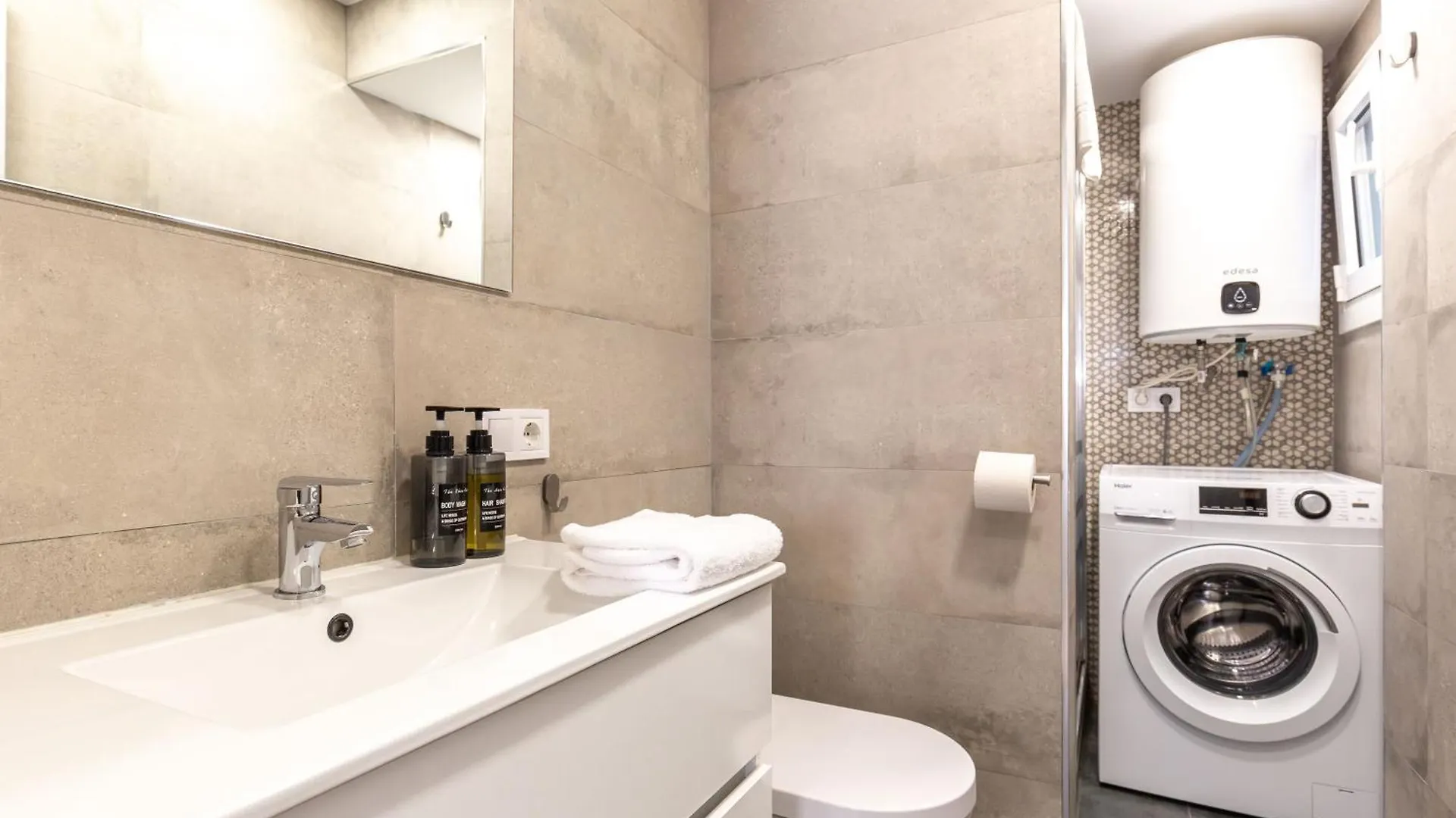 Picasso Suites Cornella Cornella de Llobregat