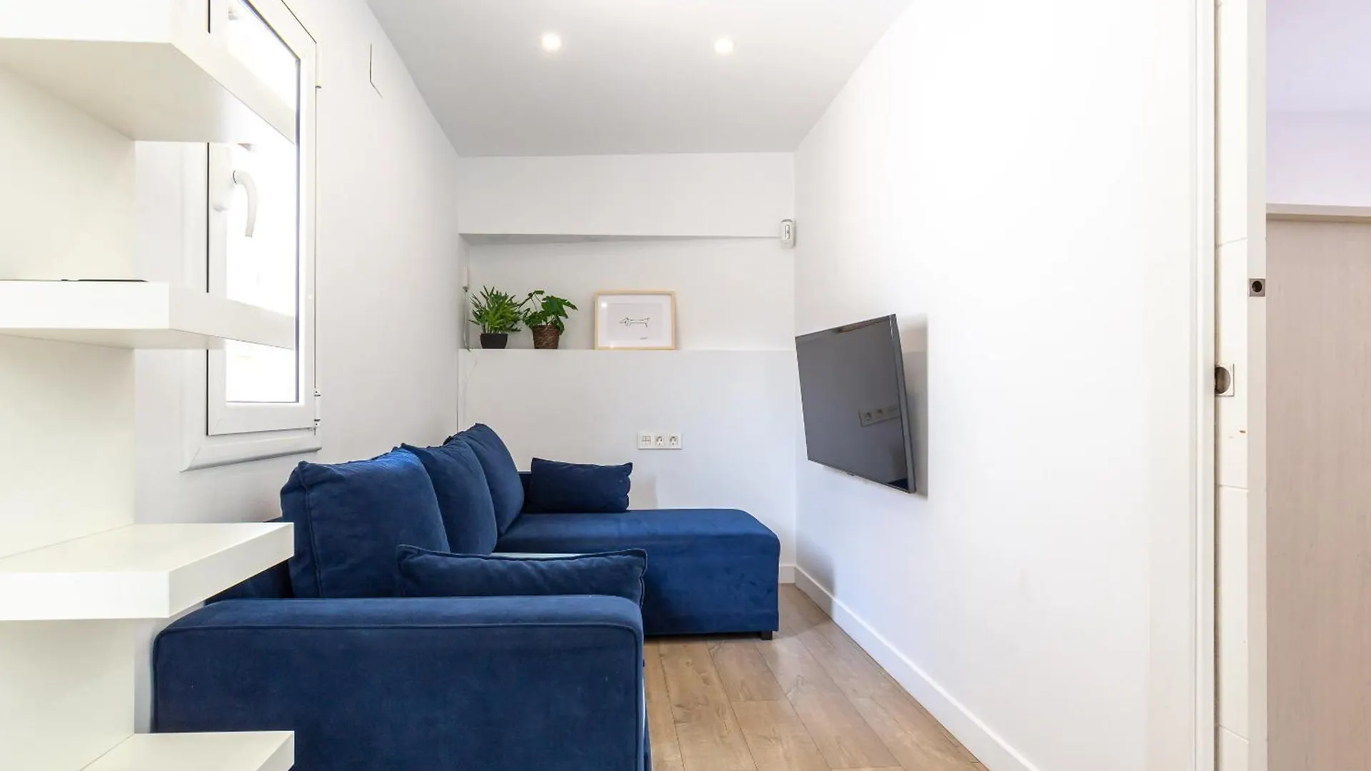 Apartment Picasso Suites Cornella Cornella de Llobregat Spain