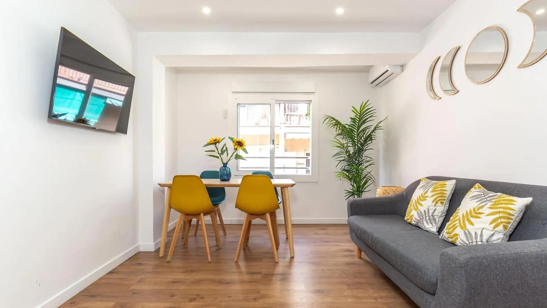 Apartment Picasso Suites Cornella Cornella de Llobregat