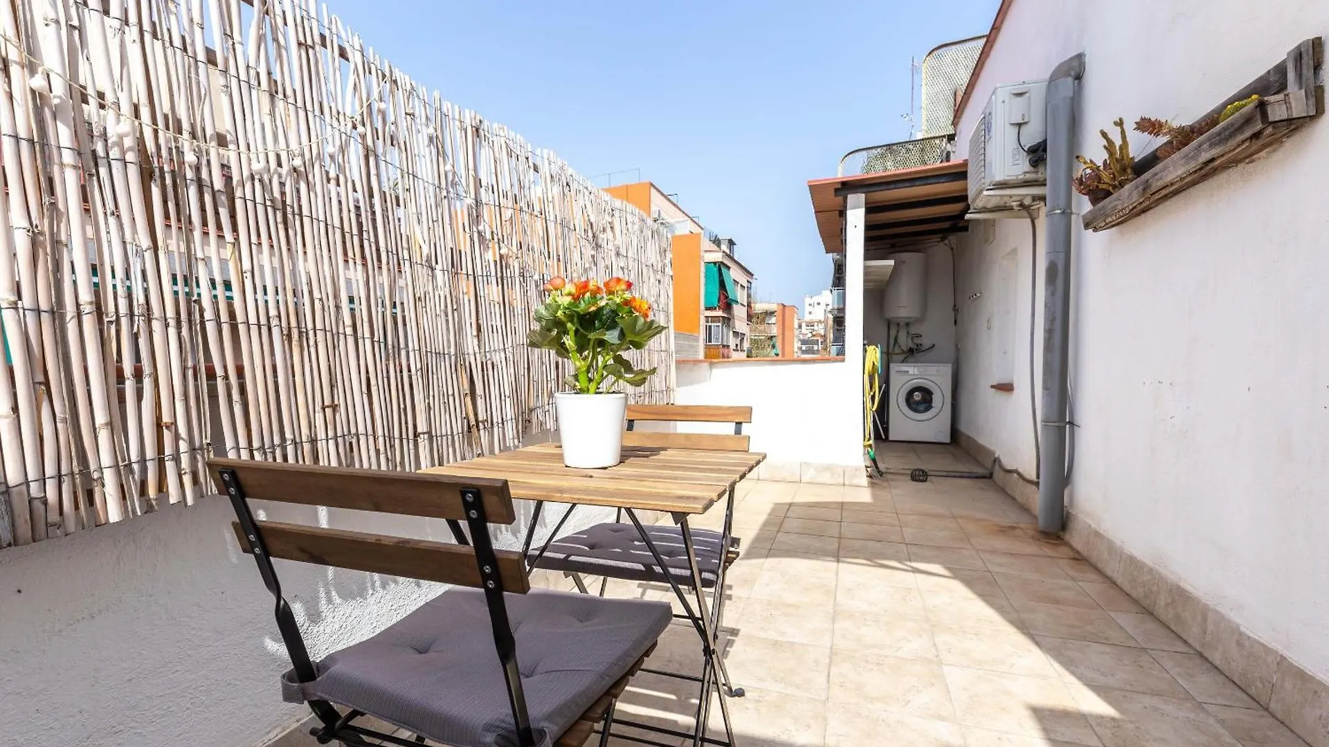 Apartment Picasso Suites Cornella Cornella de Llobregat